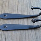 PAIR OF 6 INCH BLACK IRON ANCIENT ENGLISH DESIGN COAT HOOKS DOOR HANGER HOOK OB3