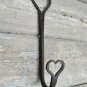 BEAUTIFUL LARGE SHAKER DOUBLE HEART WROUGHT IRON COAT HOOK WALL HOOK DHH1
