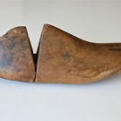 Lovely antique hand carved childs wooden shoemakers last cobbler shoe maker SL5