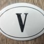 SMALL ANTIQUE STYLE ENAMEL DOOR LETTER V SIGN PLAQUE HOUSE FLAT FURNITURE LETTER