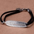Vintage Korean Gun Black Velvet Leaf Embedded Double Ropes Trendy Charm Bracelet (Black)