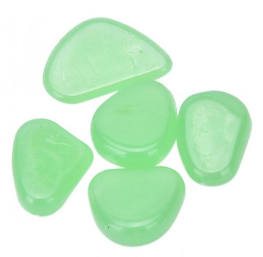 100pcs/bag Luminous Pebbles Stones Glow In The Dark Garden Ornaments (Green)