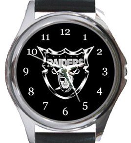 Oakland Raiders Round Metal Watch