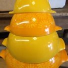 Vintage Pyrex Glass Orange Daisy tab handles Nesting Mixing Bowl Set 4 piece