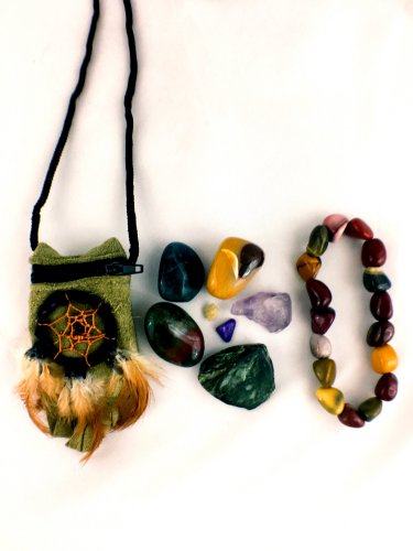 Cellular Renewal Deep Healing Crystal Pouch + Mookaite Bracelet