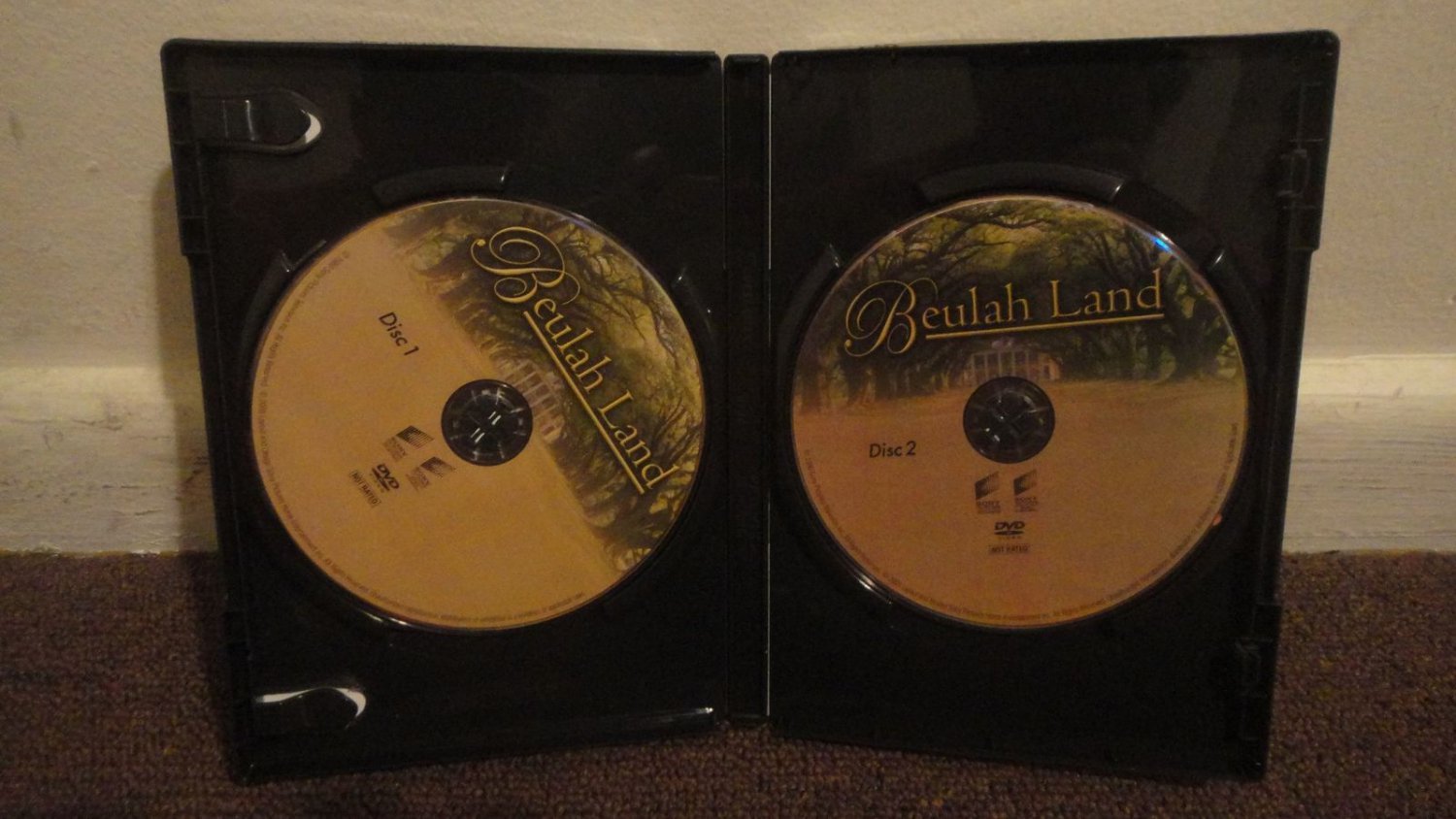 Beulah Land Civil War DVD. like new. watched one time. LOOK!!