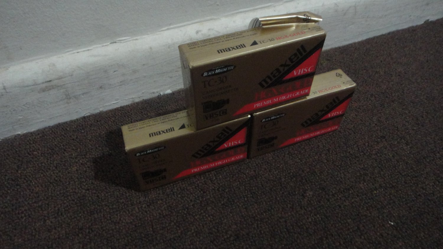 3 Maxell Camcorder Videocassette Tapes VHSC TC30 HGX Gold Premium