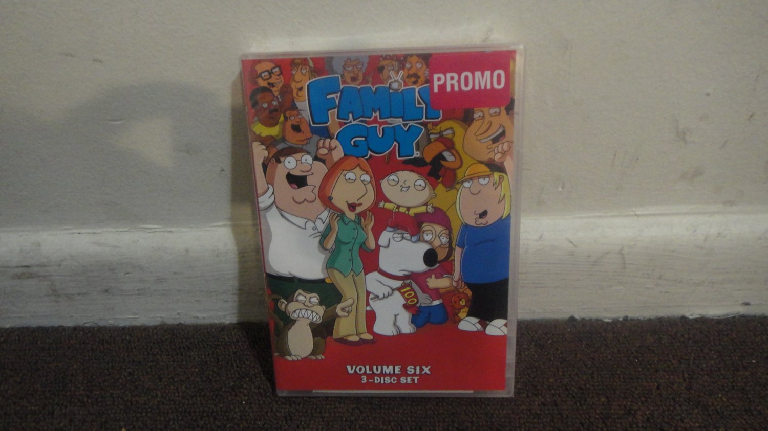 Family Guy - TV show Volume 6, 3-disc set, new and sealed...LooK!!