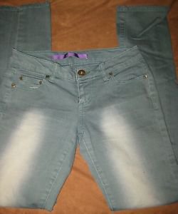 Juniors Celebrity Pink size 3 blue skinny Denim jeans