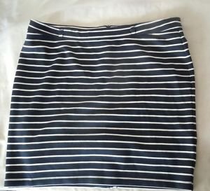 Womens Verve ami navy/white striped skirt size 16P