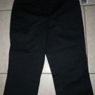 Womens Apt. 9 modern fit straight leg black Capri pants in size 2P NWT