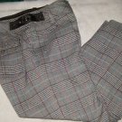Juniors gray plaid Guess capri pants size 27