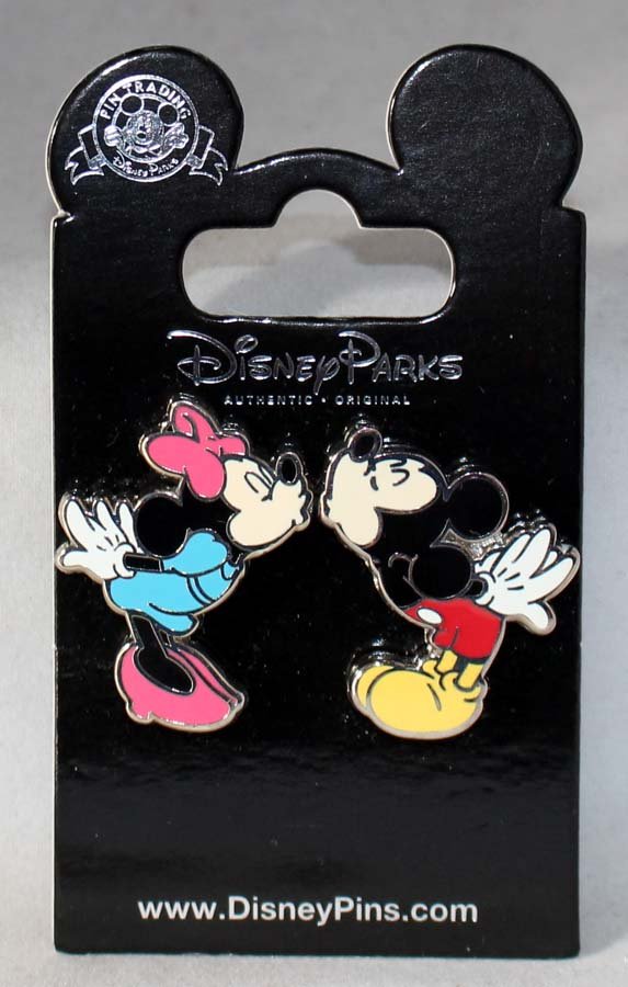 Disney Parks Mickey And Minnie Kissing 2 Pin Set