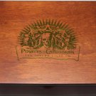 Disneyland Resort Pirates of the Caribbean Legend Lives On 3-Pin Boxed Set Limited Edition 500 Disneyland Resort Pirates of the Caribbean Legend Lives On 3-Pin Boxed Set Limited Edition 500