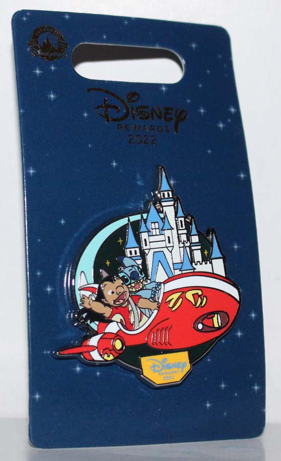 Disney Rewards 2022 Chase Visa Cardmember Exclusive Pin Lilo and Stitch