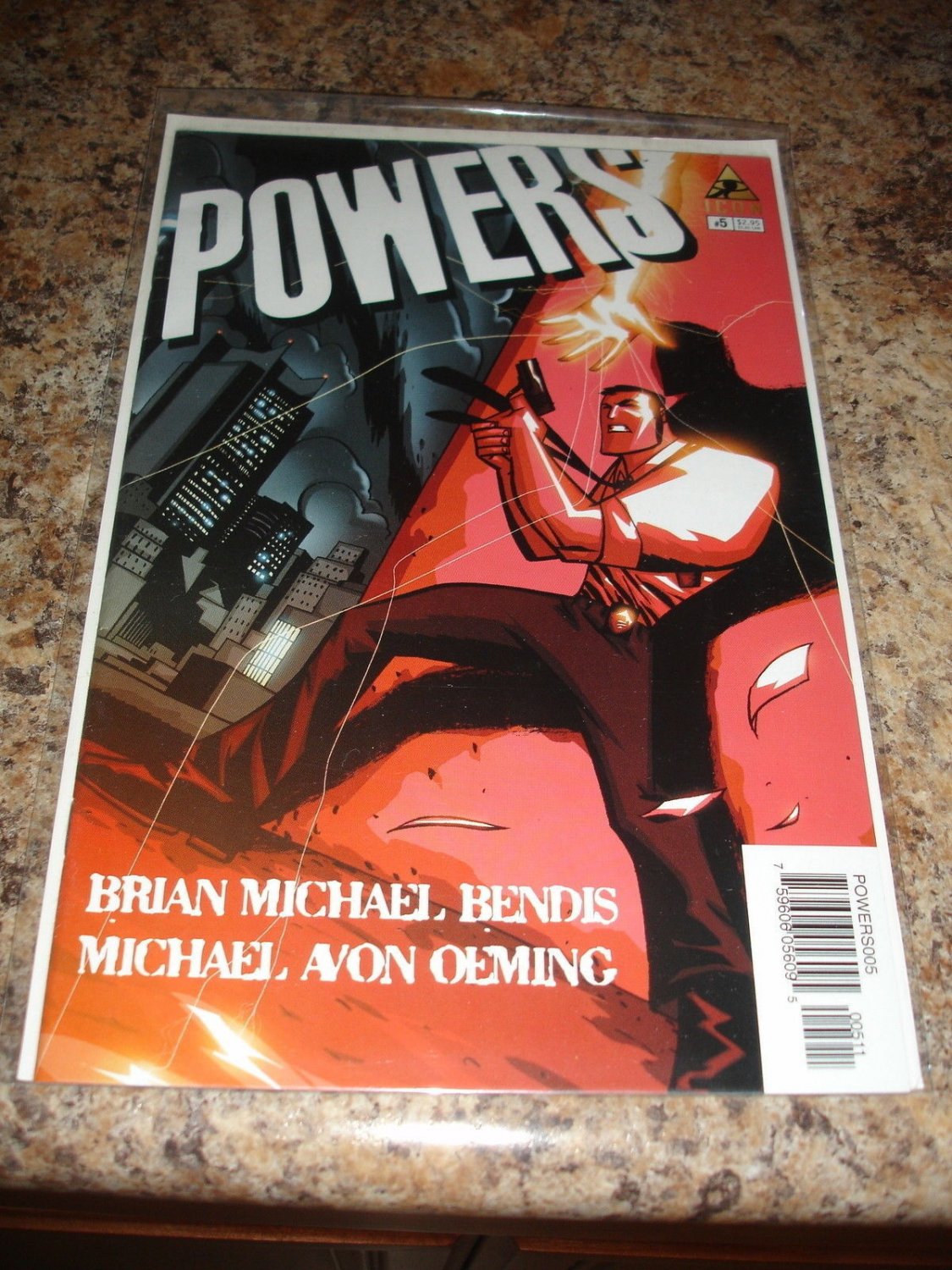 Powers #5  Bendis Icon