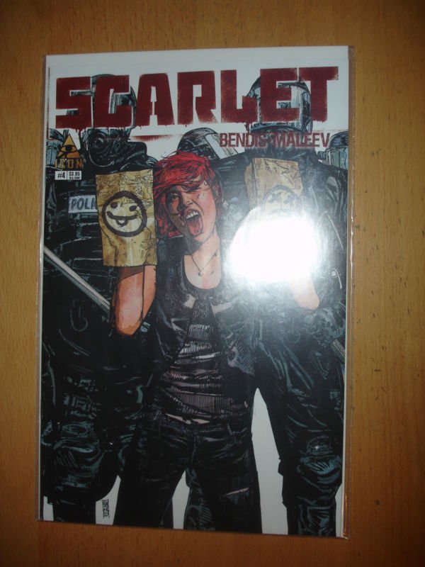 Scarlet #4 Icon / Marvel Bendis