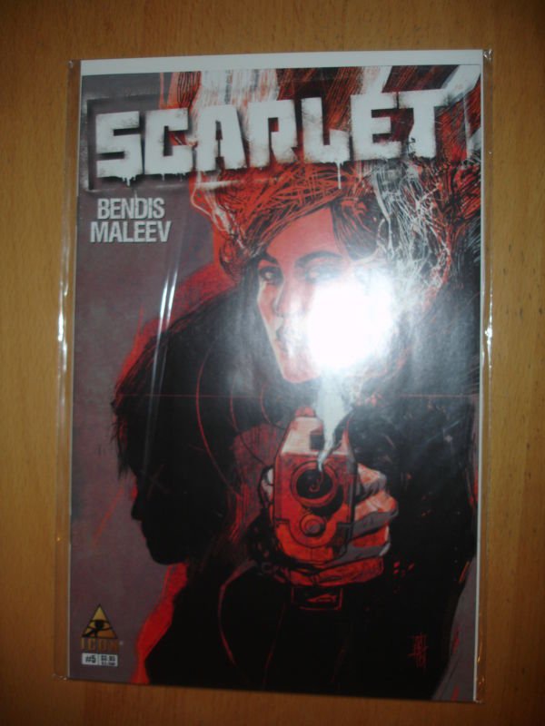 Scarlet #5 Icon / Marvel Bendis