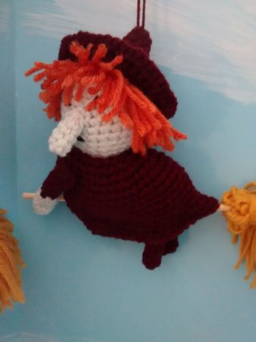 Kitchen Witch ( dark red)