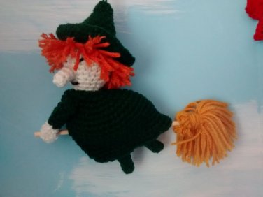 Kitchen Witch ( dark green)