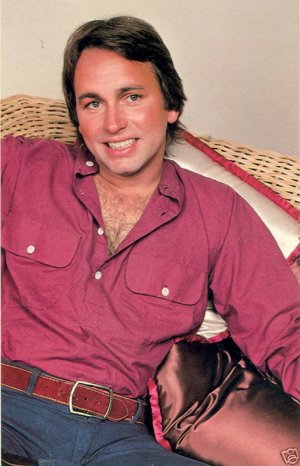 JOHN RITTER VINTAGE POSTCARD  MINT  Ships FREE
