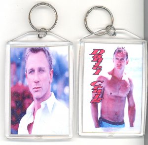 DANIEL CRAIG JUMBO KEYCHAIN
