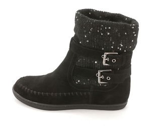 G by Guess Women's RIESLING Round Toe Ankle Cold Weather Boots  9M