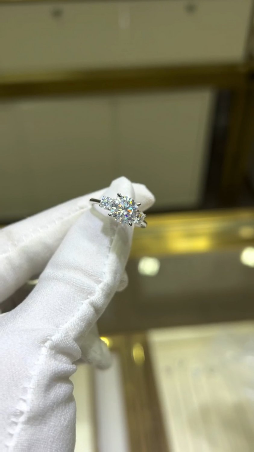 DF57M Lab moissanite ring 2.6ct