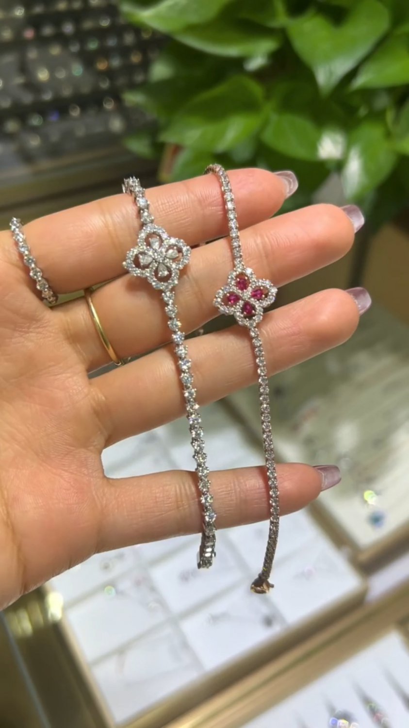 TS64U Lab moissanite bracelet 4.2ct