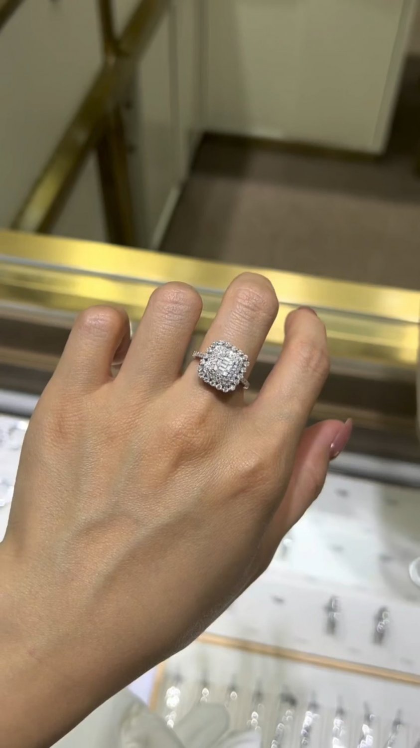 NW118M Lab moissanite ring 1.1ct