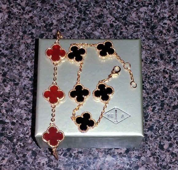 VCA FLOWER/CLOVER BRACELET ALL COLORS