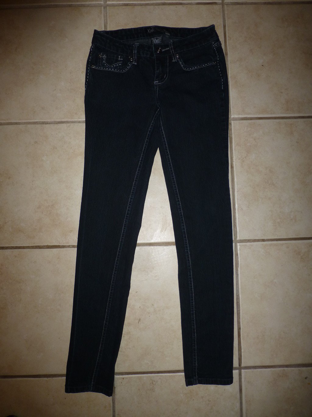 YMI Junior Women's Black Denim Skinny Jeans Size 0