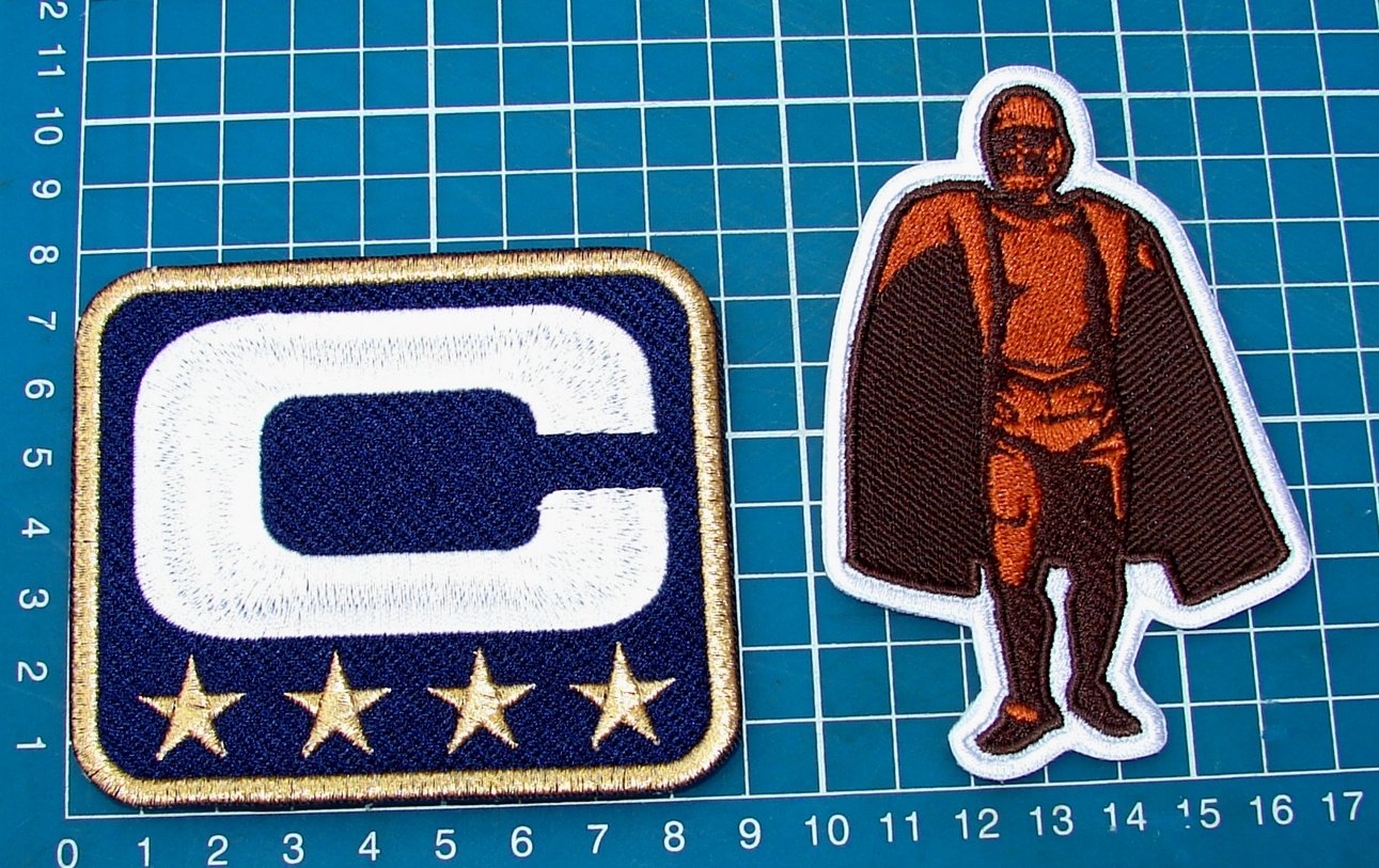 DALLAS COWBOYS TEAM LEADER 4&acirc;&shy;�CAPTAIN C + Walter Payton Man of Year Patch Football
