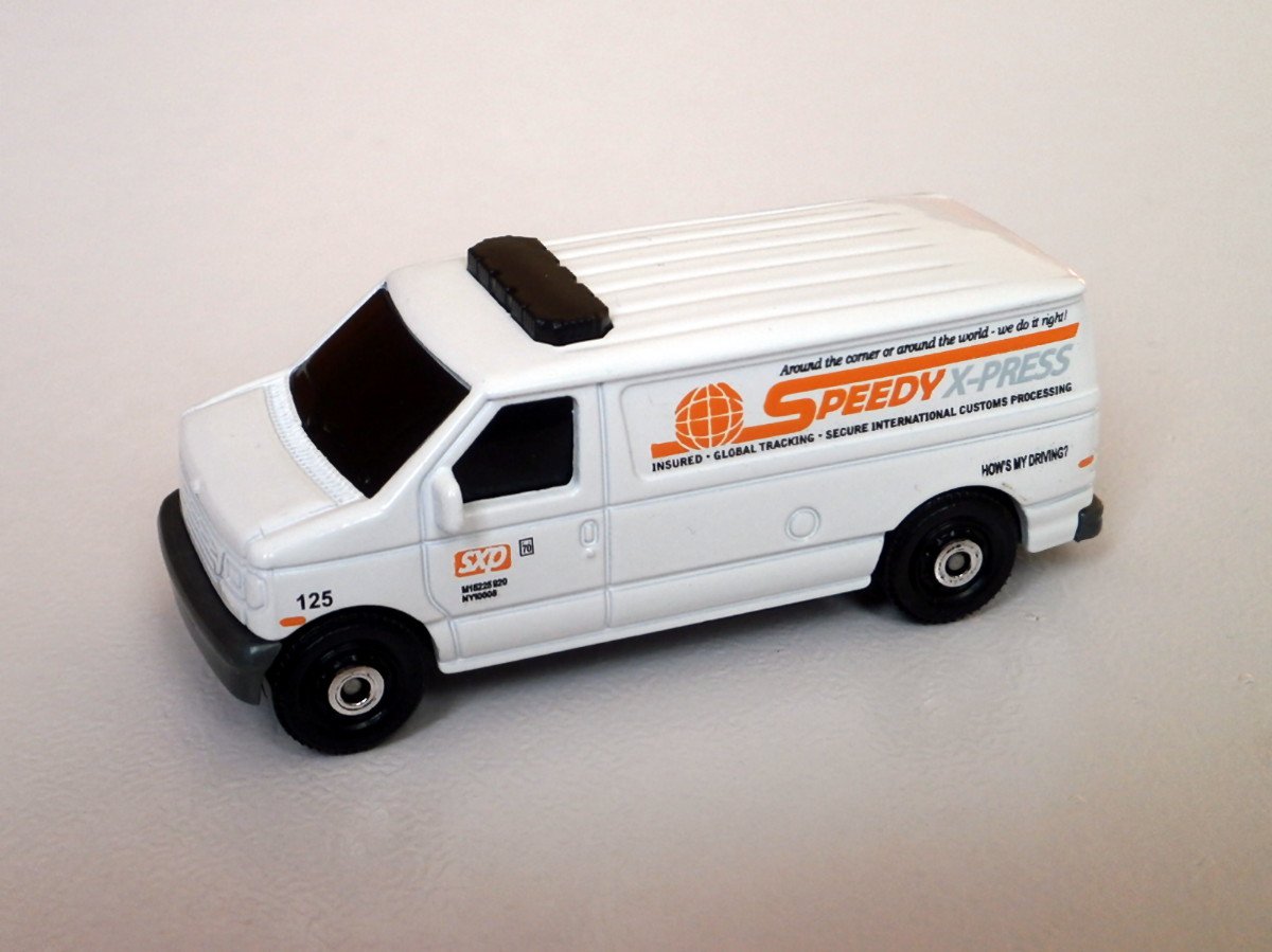 2018 Matchbox Power Grab #13 Ford Panel Van Mint in Box FHY24