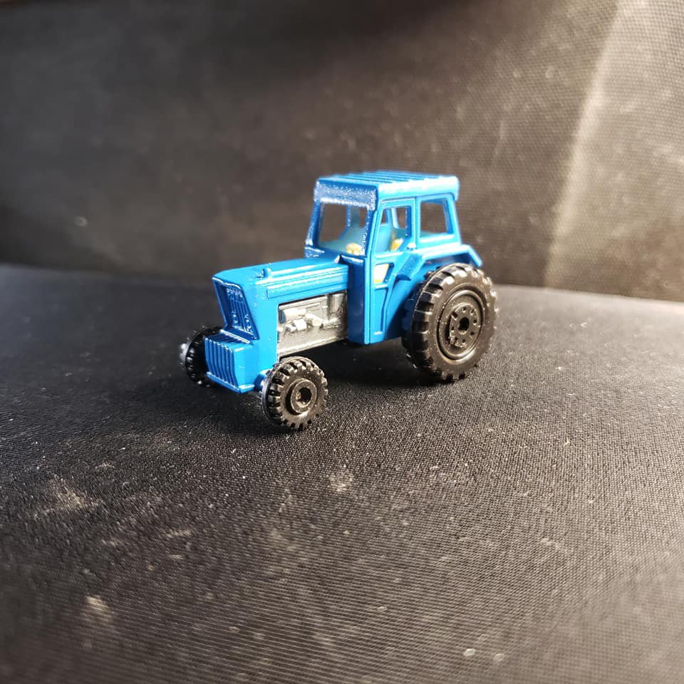 Matchbox Superfast Ford Tractor in Blue Loose  MB46-C5 72E