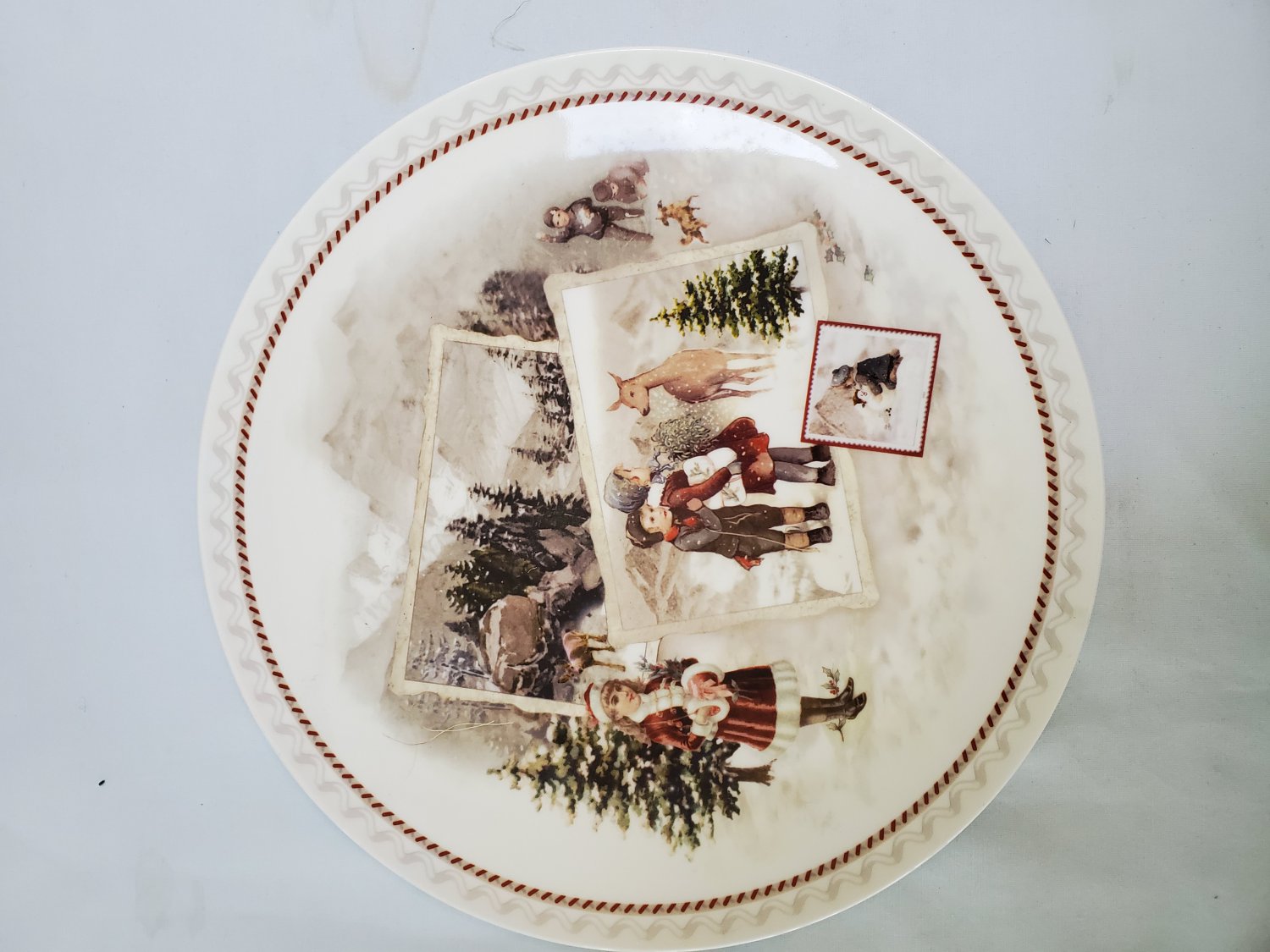 Collectible Villeroy & Boch Winter Souvenir 12" Cake Plate Christmas Vintage