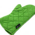 Green oven mitt