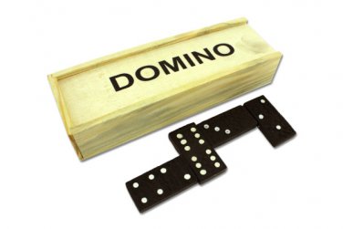 Domino Set in Wooden Box