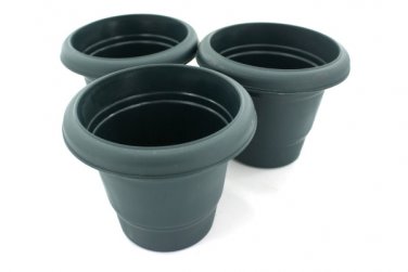 Small plastic planter pots