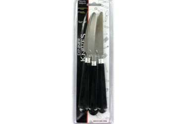 Set of three dinner knives