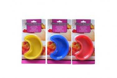 Silicone bakeware, crescent shape