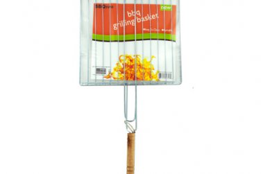 Barbecue grilling basket