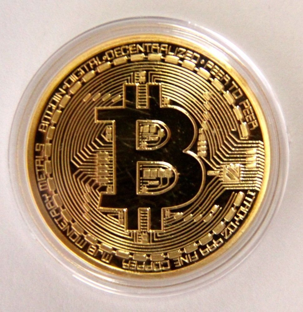 Fine BTC Bitcoin 24k Gold Plated Commemorative Round Collectible Coin 1oz