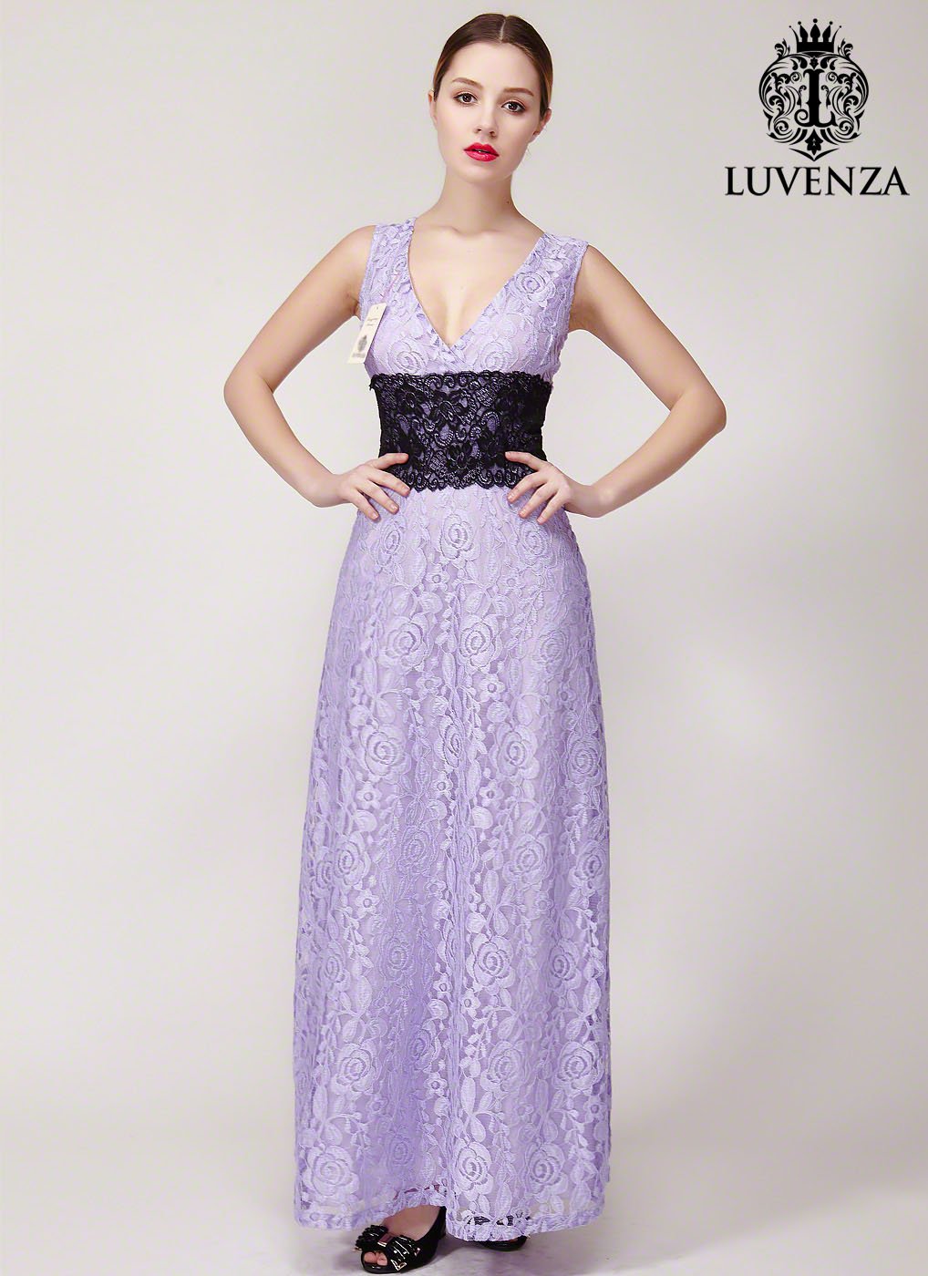 Fitted Stretchy Floral Lace Maxi Length Dress wit Wide Black Lace Band