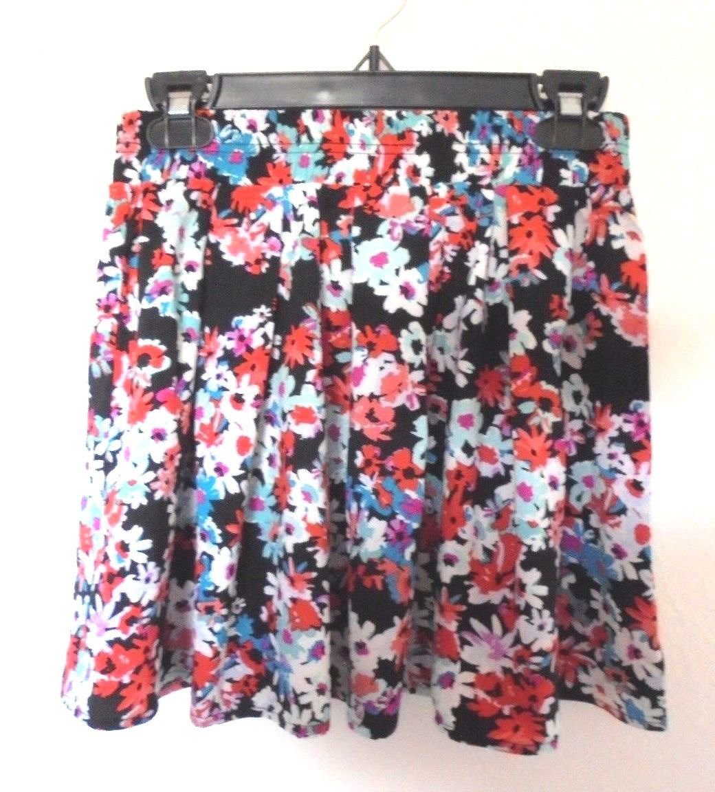 Ambiance Apparel - Pretty Spring/Summer Floral Skirt w/Elastic Waist Sz