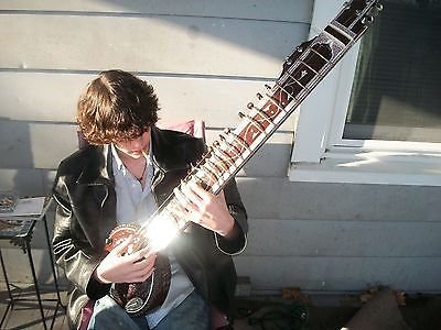 CALCUTTA PRO ACOUSTIC-ELECTRIC CARVED ROSEWOOD INDIAN SITAR. w TRAINING DVD