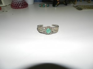 Native America Silver and Turqoise Cuff Bracelet