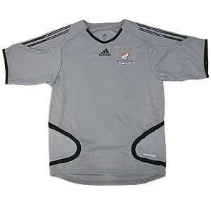 06 Staff Training Short Sleeved Top