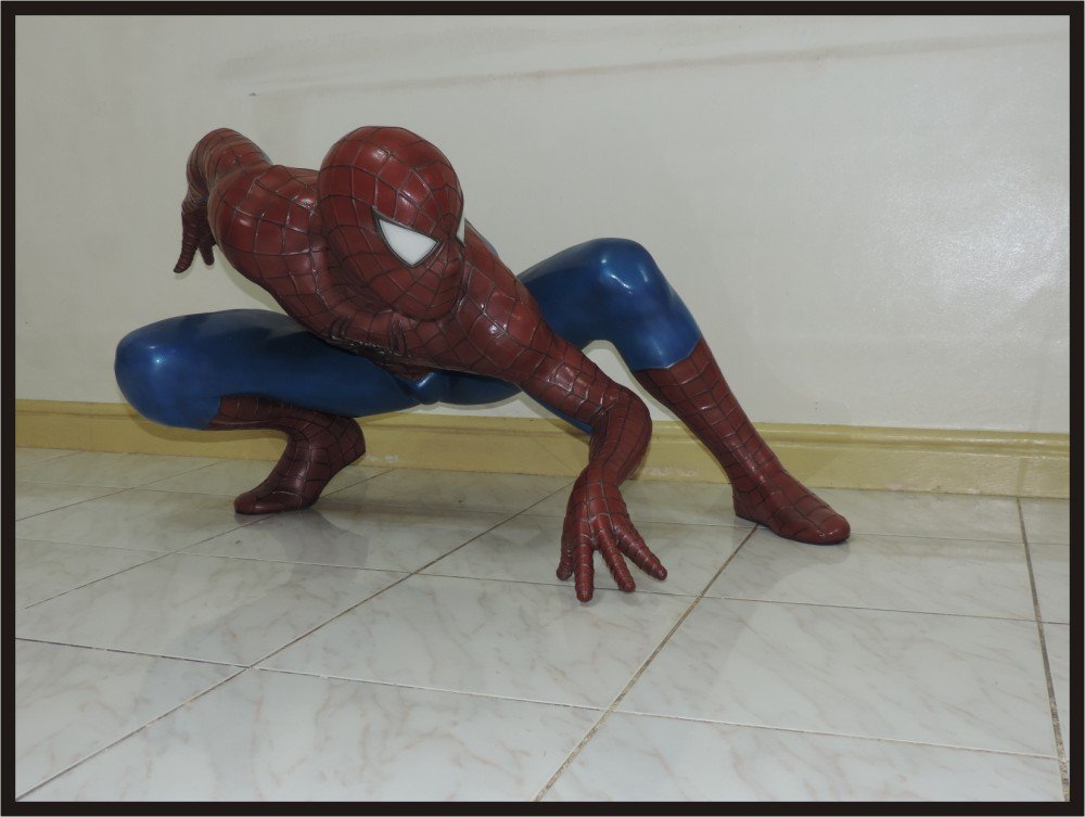 spider man tobey maguire statue