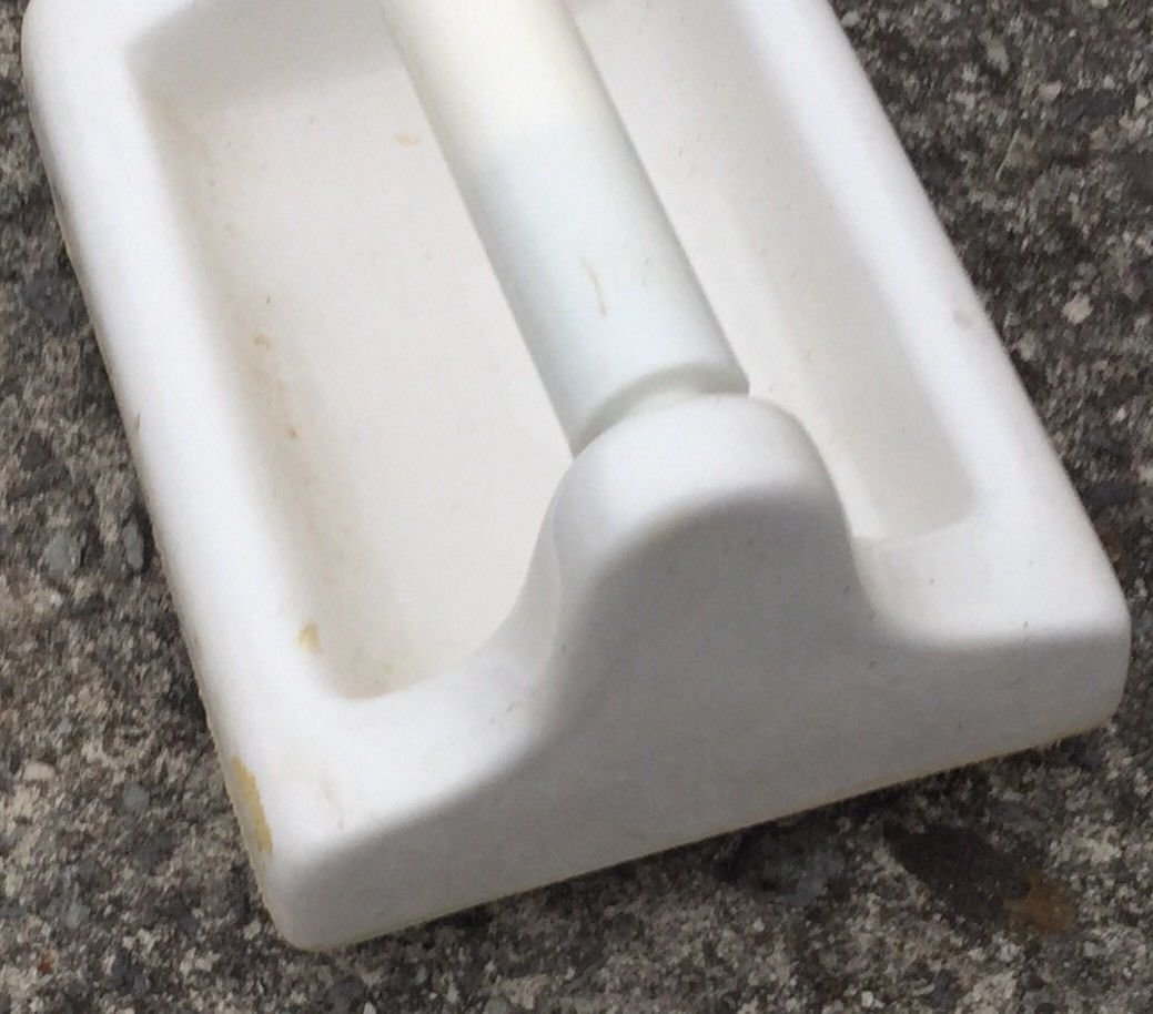 Vintage Porcelain Ceramic inset wall toilet roll paper holder White